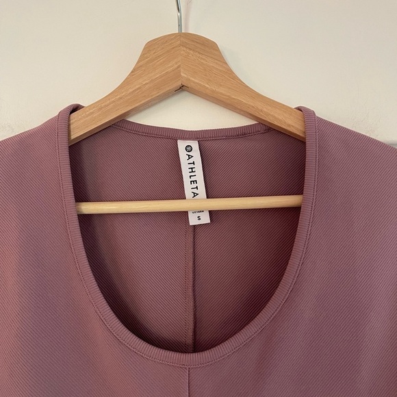Athleta Bayview Tee Flora Mauve - S - Picture 6 of 6